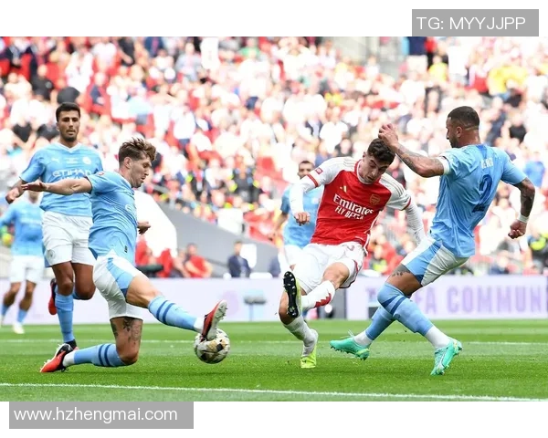 男子足球明星精彩瞬间集锦及背后故事分享 男子足球明星精彩瞬间集锦及背后故事分享